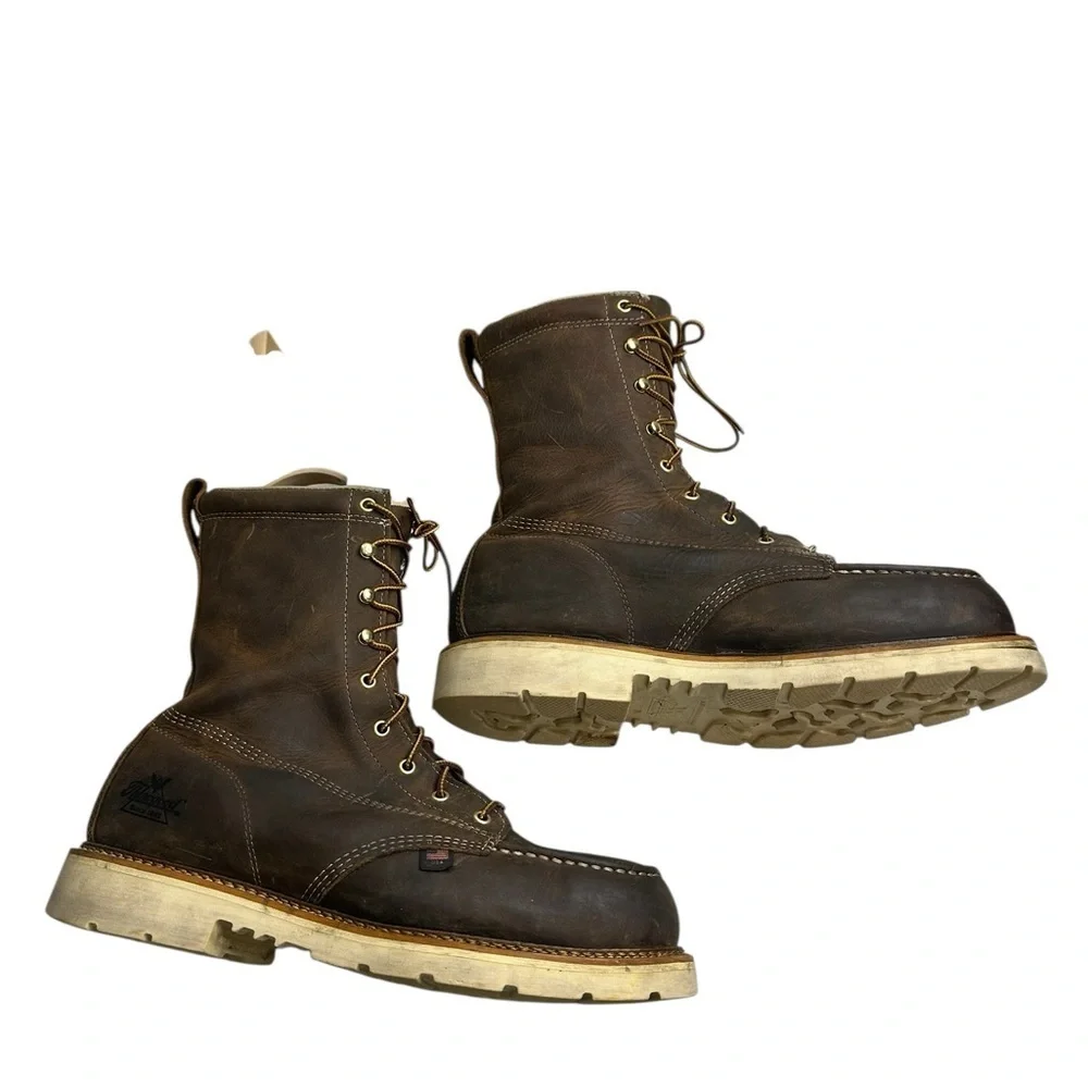 Thorogood men brown boot size 13, pre-owned